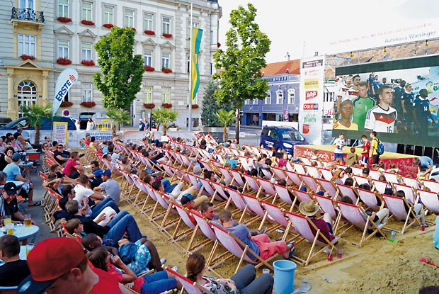 Public Viewing